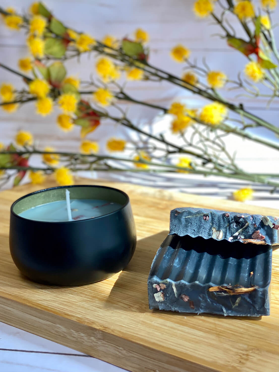 Cedar and Tobacco Bundle – Walking Sky Candles